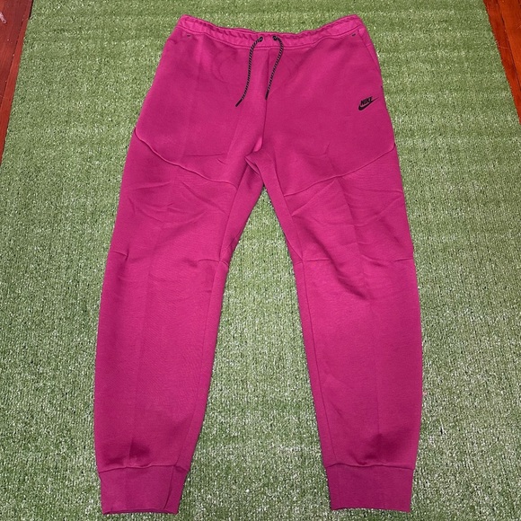 Nike Sportswear Tech Fleece Men’s Size XXL-Tall Rosewood Jogger Pants CU4495-653 - Picture 2 of 9